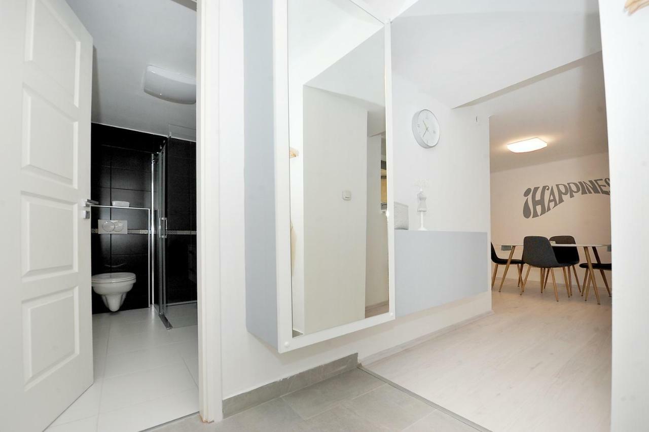 Pure Apartman Pécs Buitenkant foto