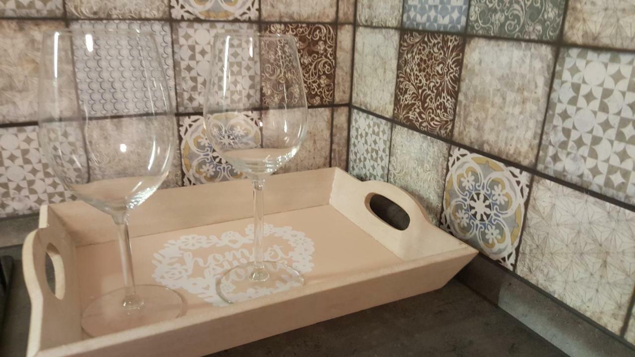 Pure Apartman Pécs Buitenkant foto